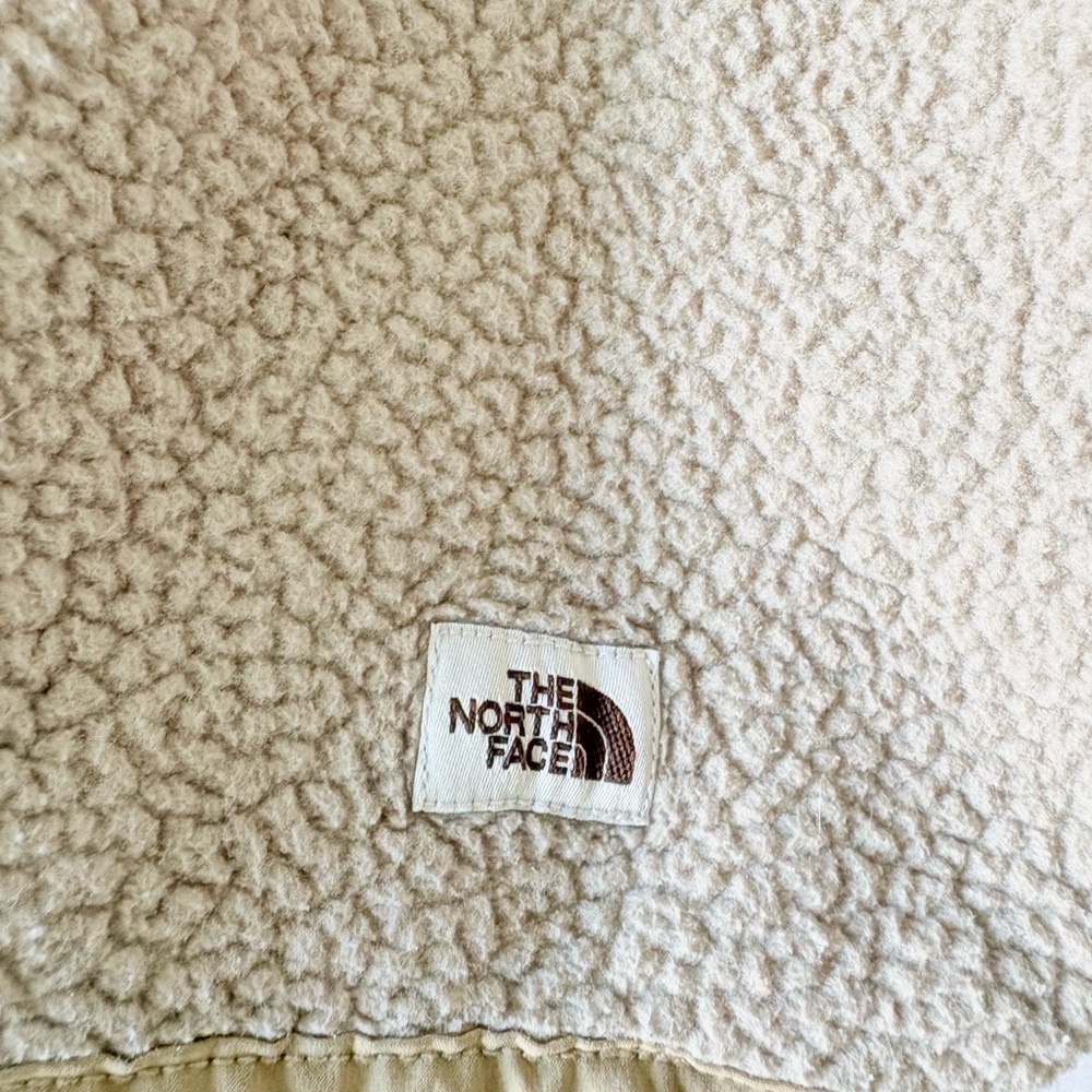The North Face Men's Cragmont 1/4 Snap Pullover - Picture 2 of 6